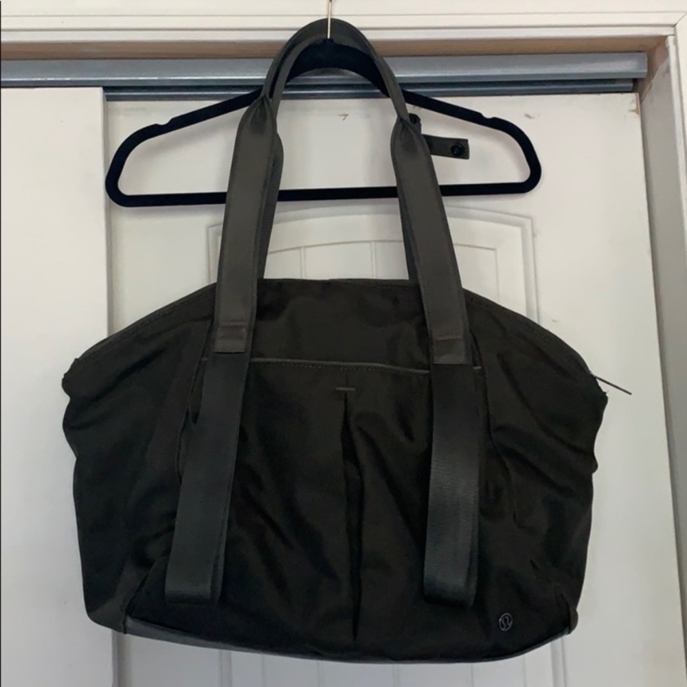 Lululemon gym bag